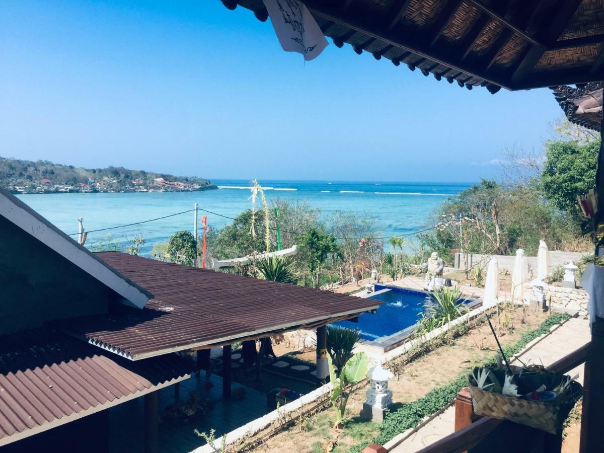 Sunday Huts Lembongan Hotel Екстериор снимка