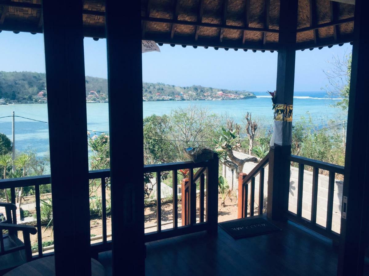Sunday Huts Lembongan Hotel Екстериор снимка