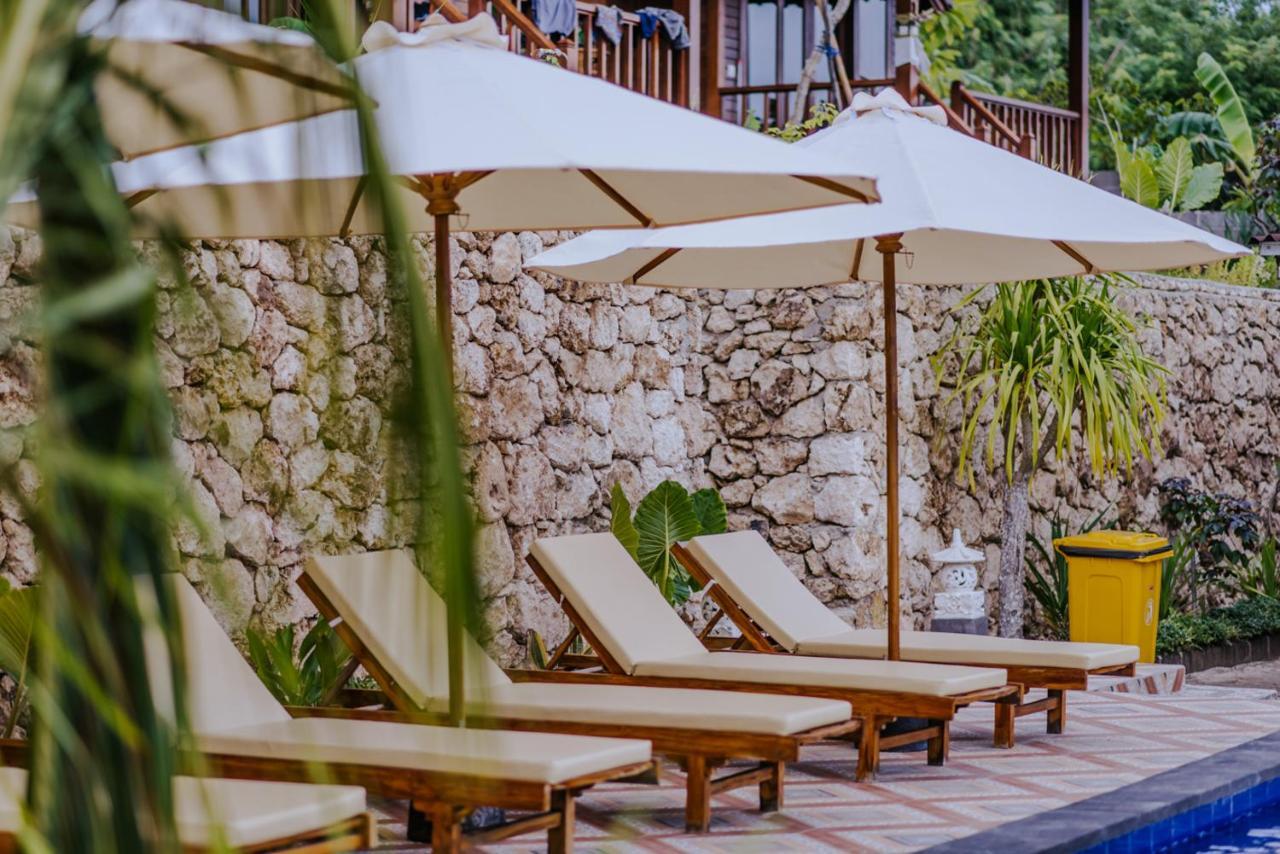 Sunday Huts Lembongan Hotel Екстериор снимка