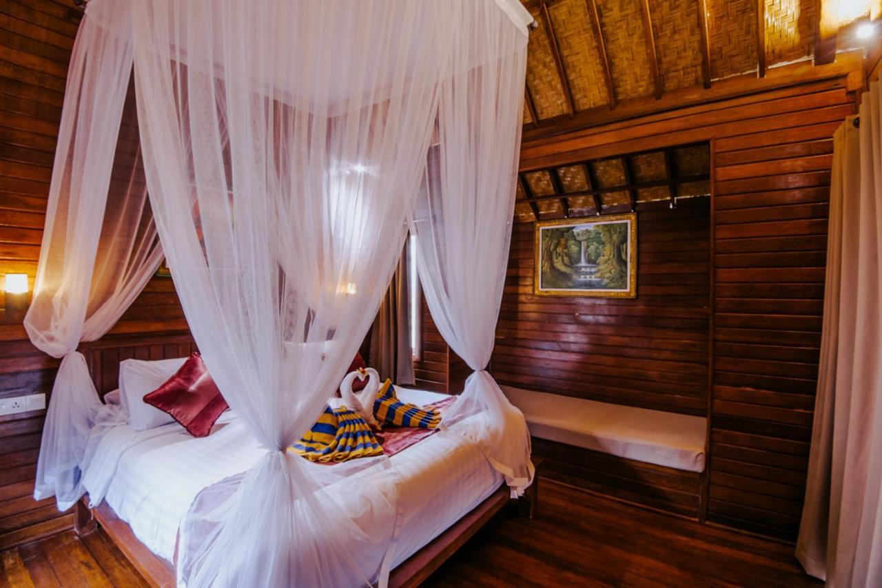 Sunday Huts Lembongan Hotel Екстериор снимка